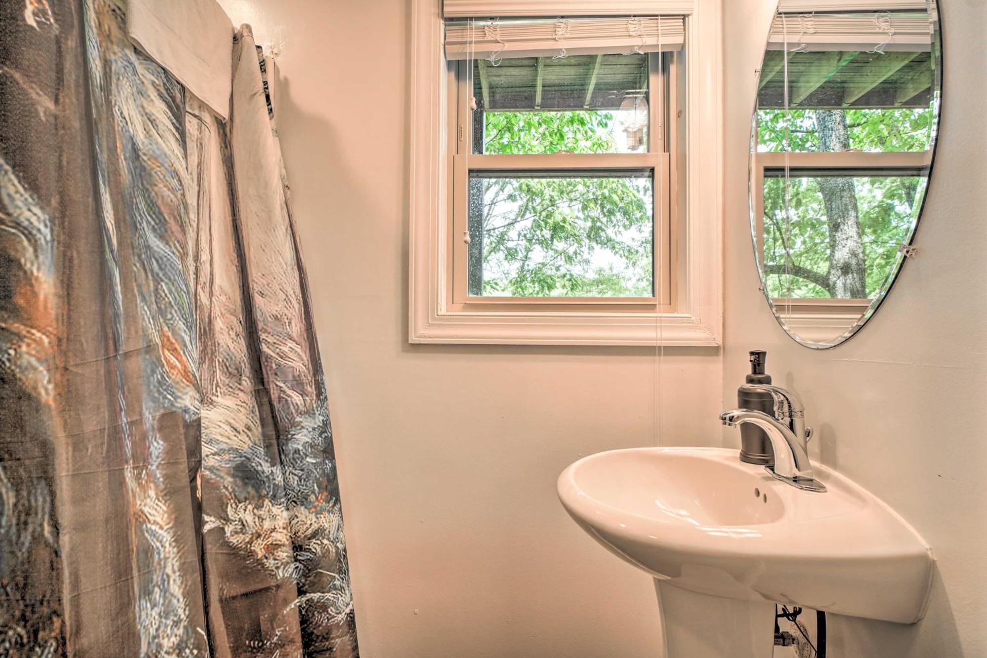 Pigeon Forge Cabin Sauna, Saltwater Pool And Views! Sevierville Eksteriør bilde