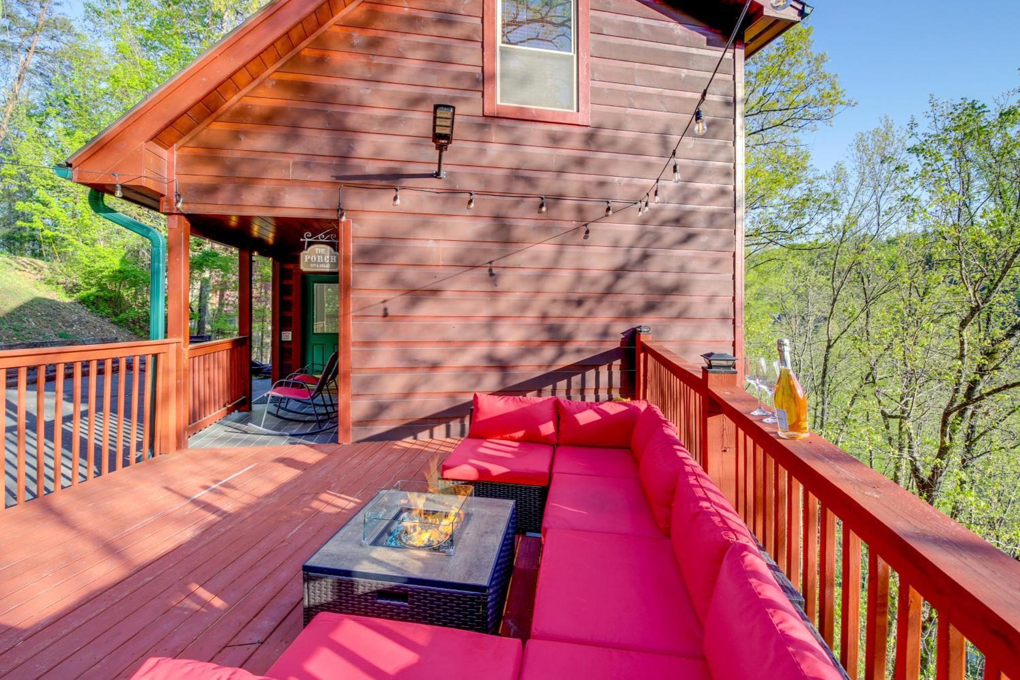 Pigeon Forge Cabin Sauna, Saltwater Pool And Views! Sevierville Eksteriør bilde